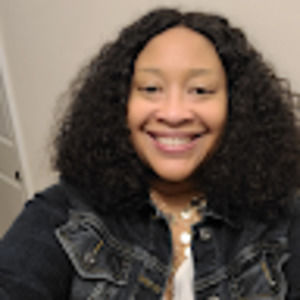 Meet your Posher, Lakeesha